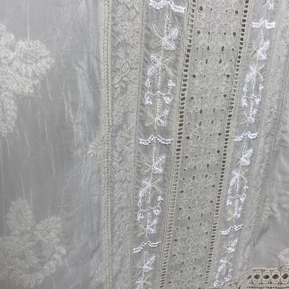 Johnny Was rayon embroidered crochet tunic - Picture 8 of 16